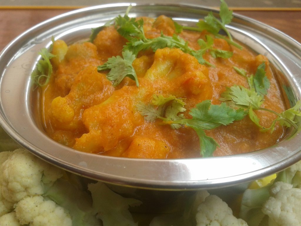 Cauliflower Matar Gravy