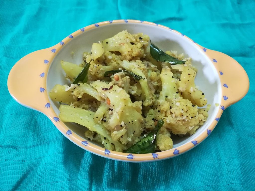 cauliflower pepper fry recipe